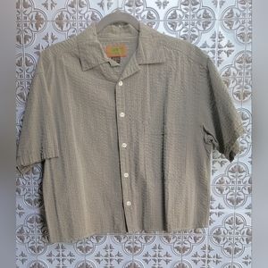 Horny Toad button down 100% cotton shirt size medium